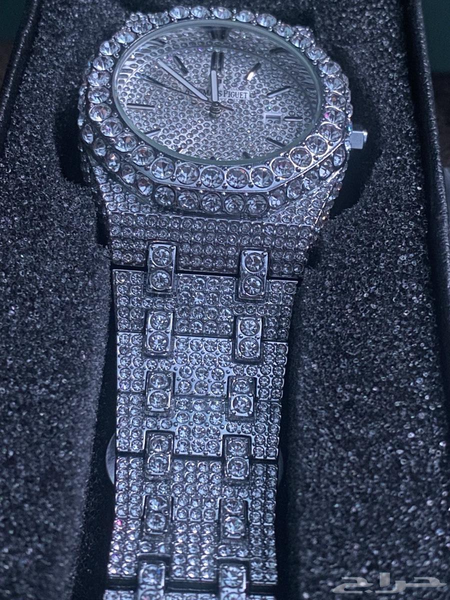 Audemars Piguet (AP) Moissanite-Encrusted Watch64580690291074114