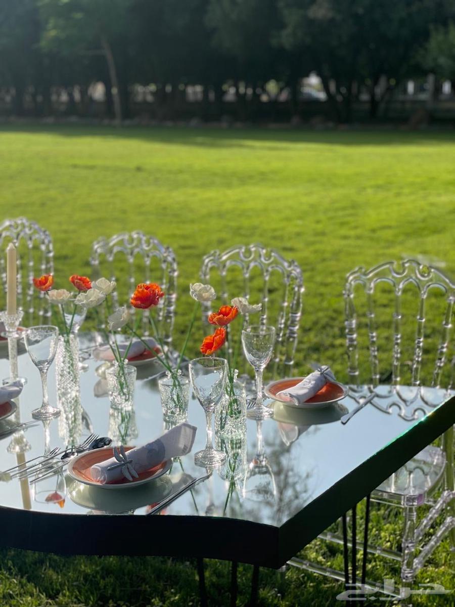 Tables and chairs for sale64583011843075113