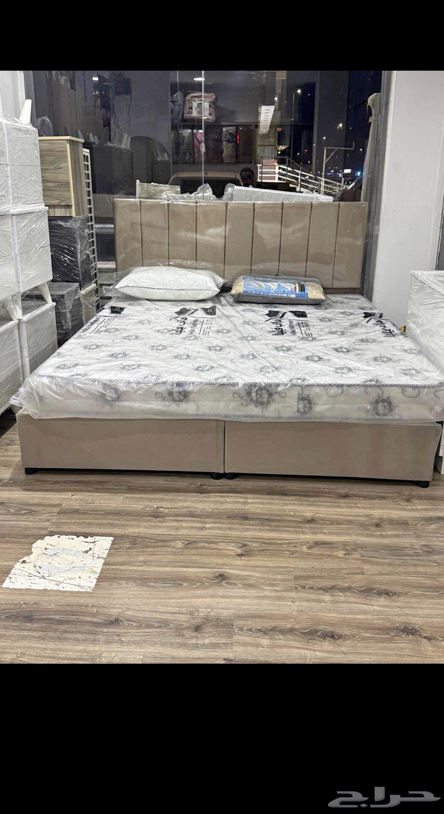 New double bed, 3-door wardrobe available, excellent quality64585024750851110