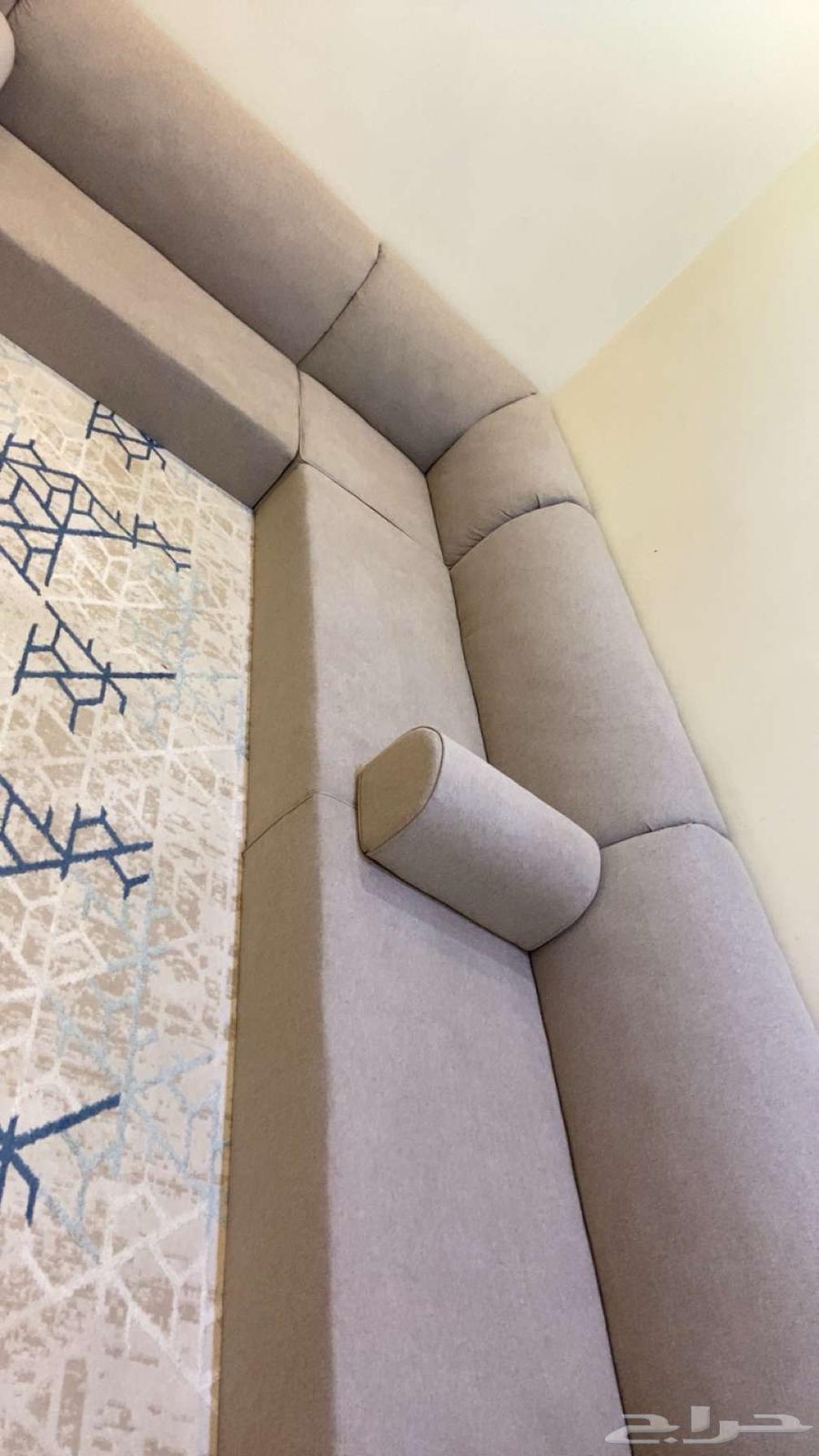 للبيع 4 حبات كنب أرضي خوات الجدد مع فرشه 4 664589614967553110