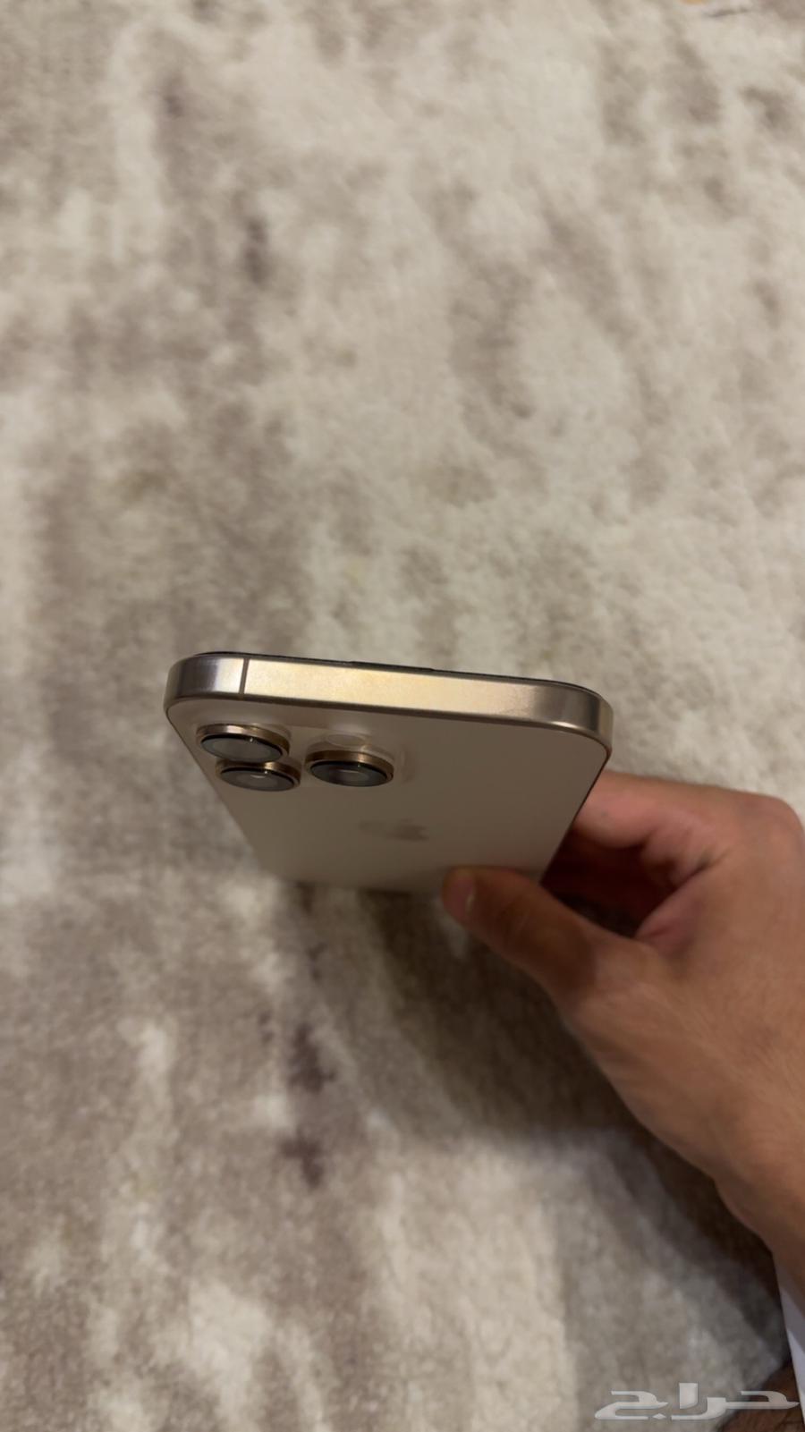 iPhone 1664595144342273112