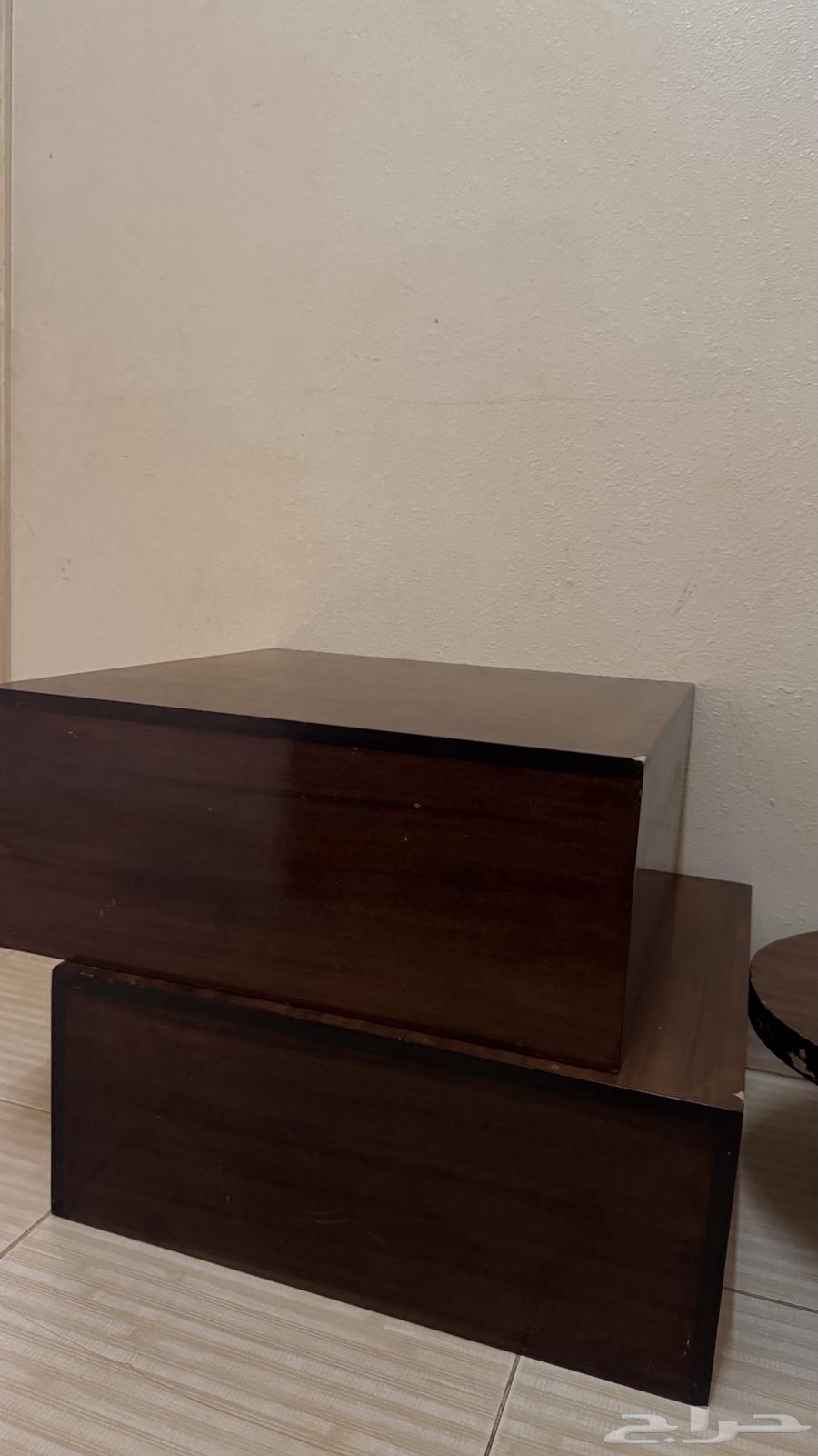 طاولات ارضيه خشب ثقيل تفصيل اثاث64593497302530111