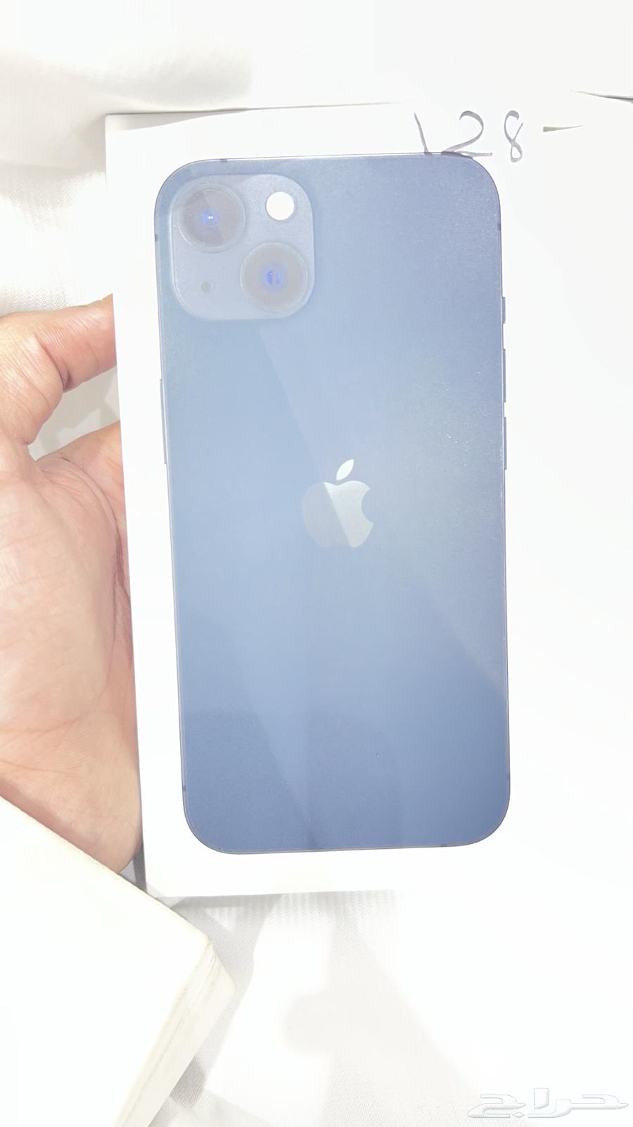 ايفون 13 العادي جديد64595144384257110