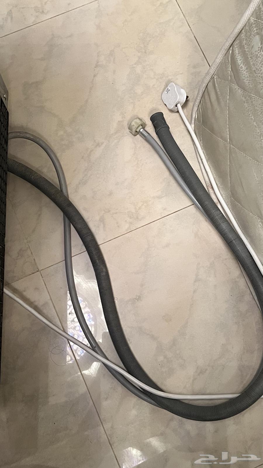 New dishwasher, never used, in excellent internal condition64596253510914114