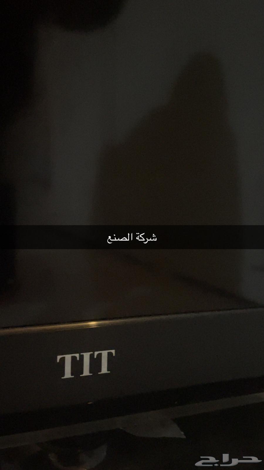 شاشة 32 بوصه نظيف مافيه عيوب وجهاز شاومي للتصفح النت64591864561667111