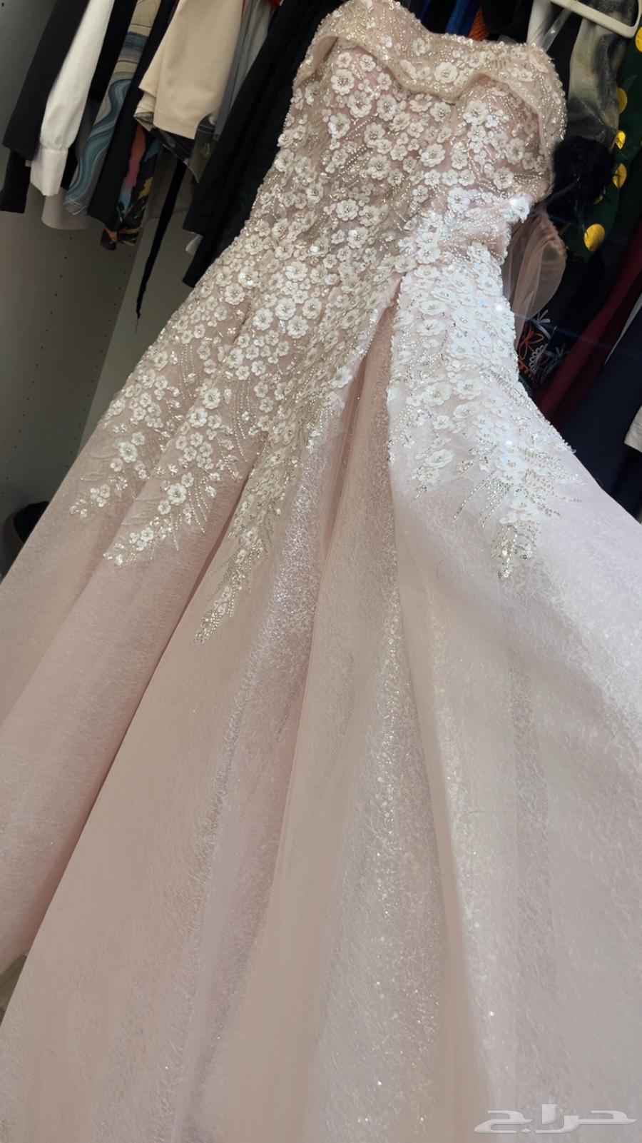 A brand new queen dress used only once, size L, see-through from the back64595833509251112