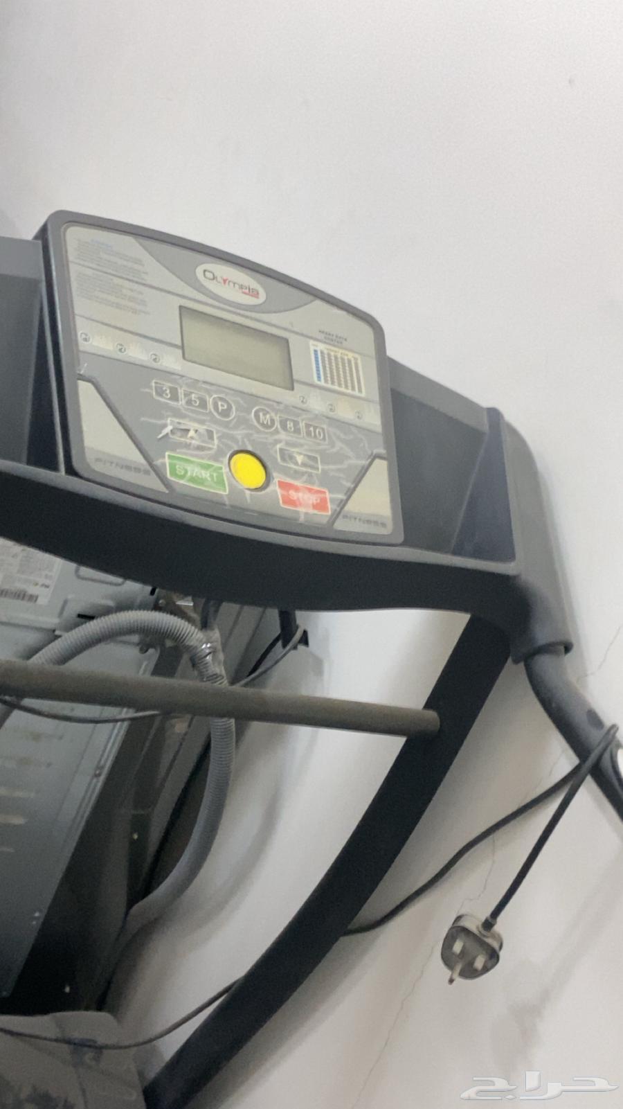 اثاث واجهزه كهربائيه شبه جديده64595721627138110