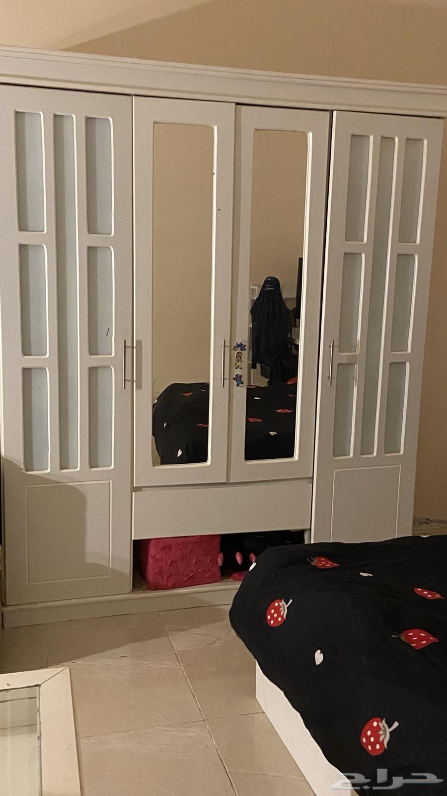 غرفة نوم مستعمله نفر ونص للبيع64592733315587112