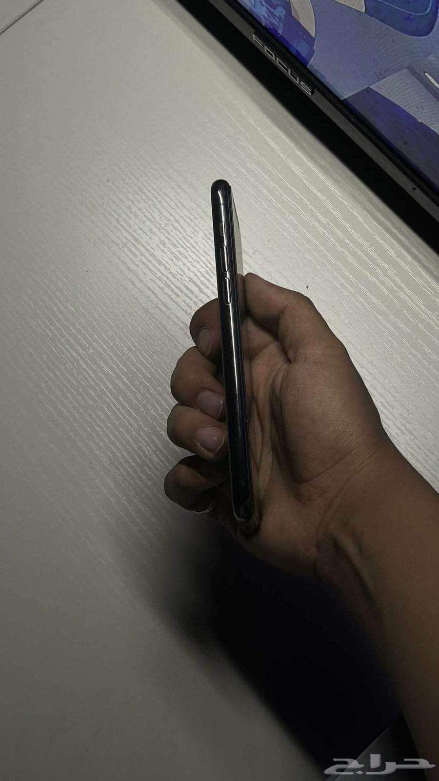 ايفون 11 برو للبيع64592347421699114