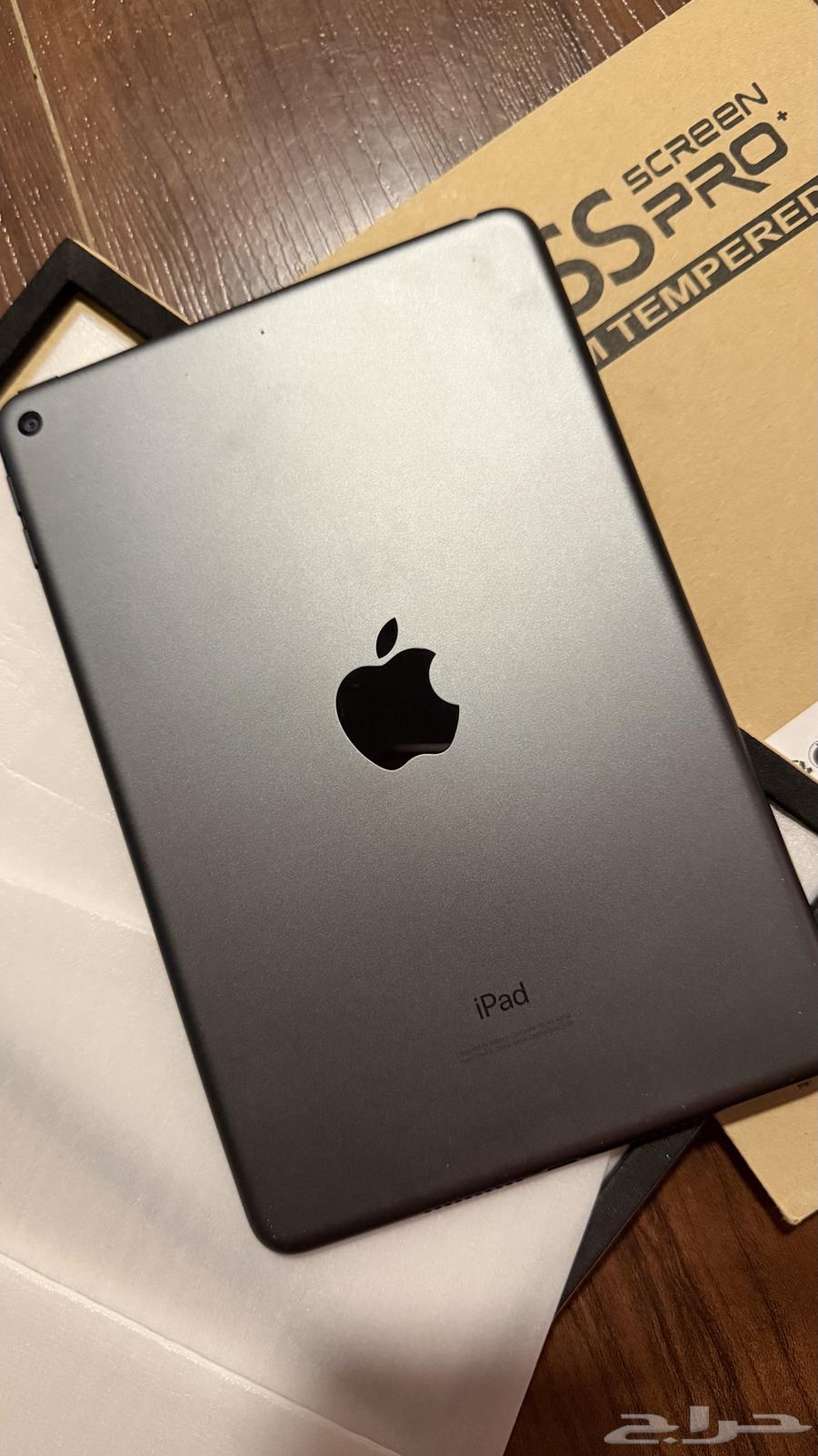 ايباد ميني 5 فضي64592637008258111