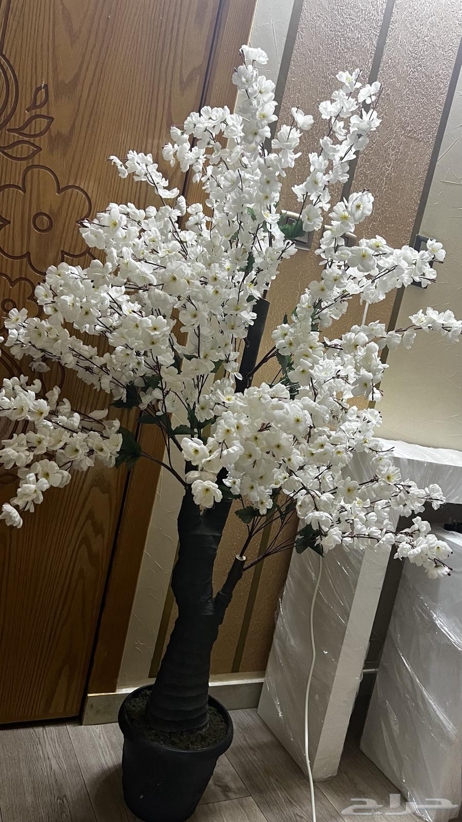 Artificial decorative tree (white roses), no defects64592878070273110