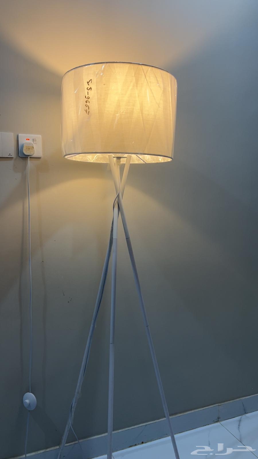 اضاءه طويله64591646912130111