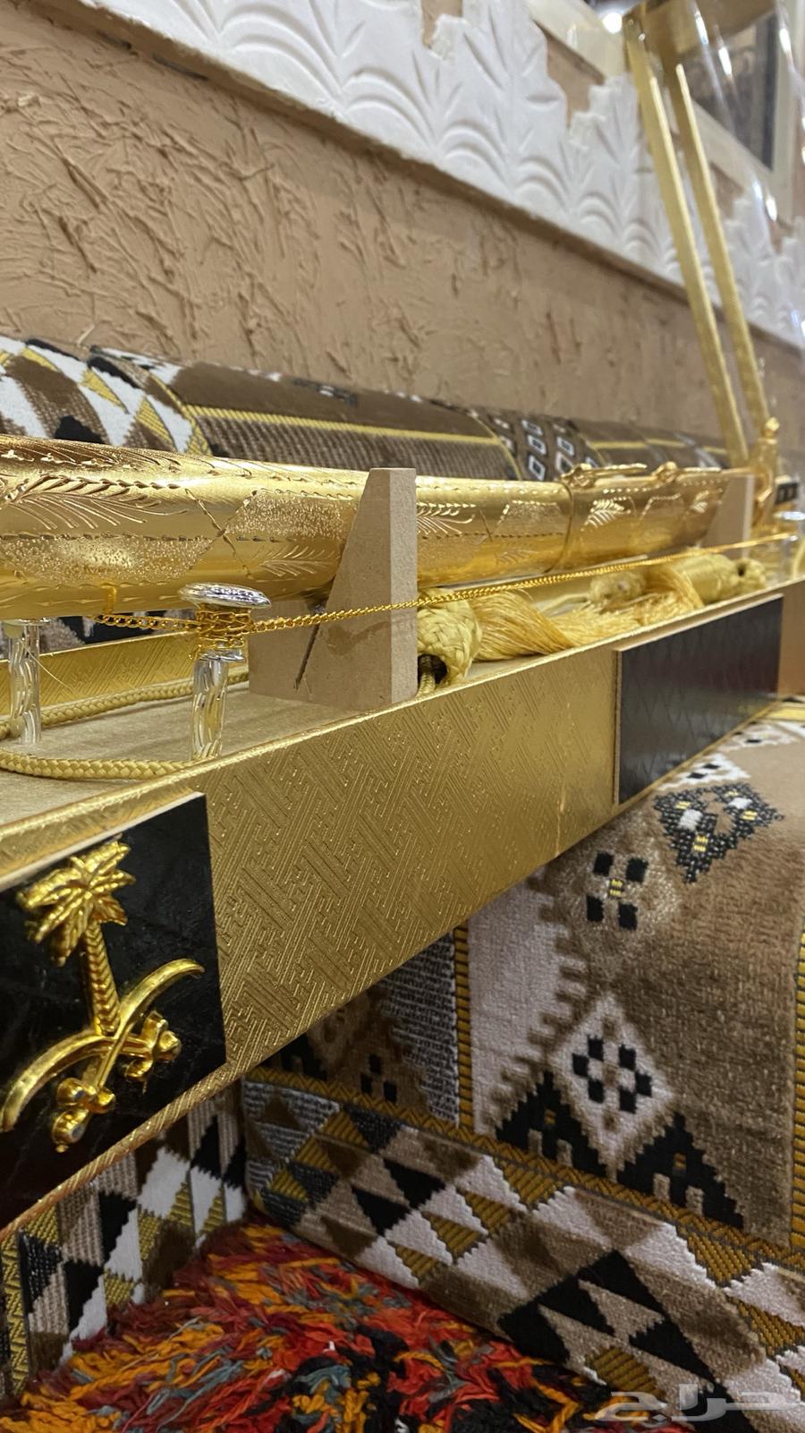 بوكس الاهداء الملكي64589241239171114