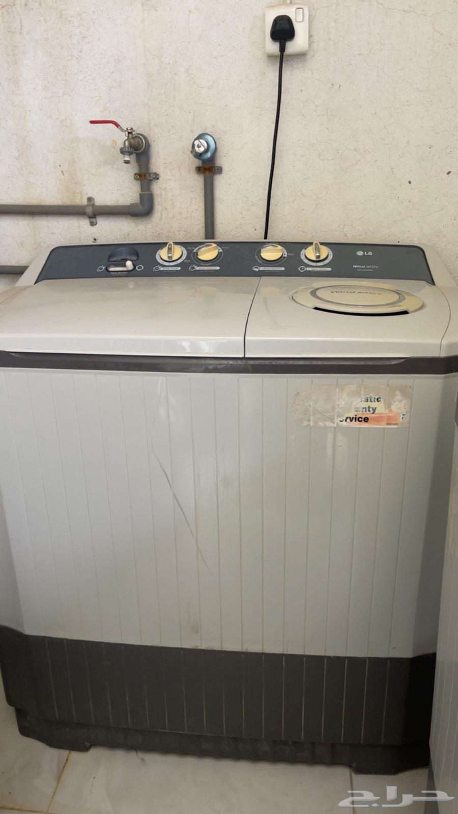 عندي غسالتين للبيع64590667823617111