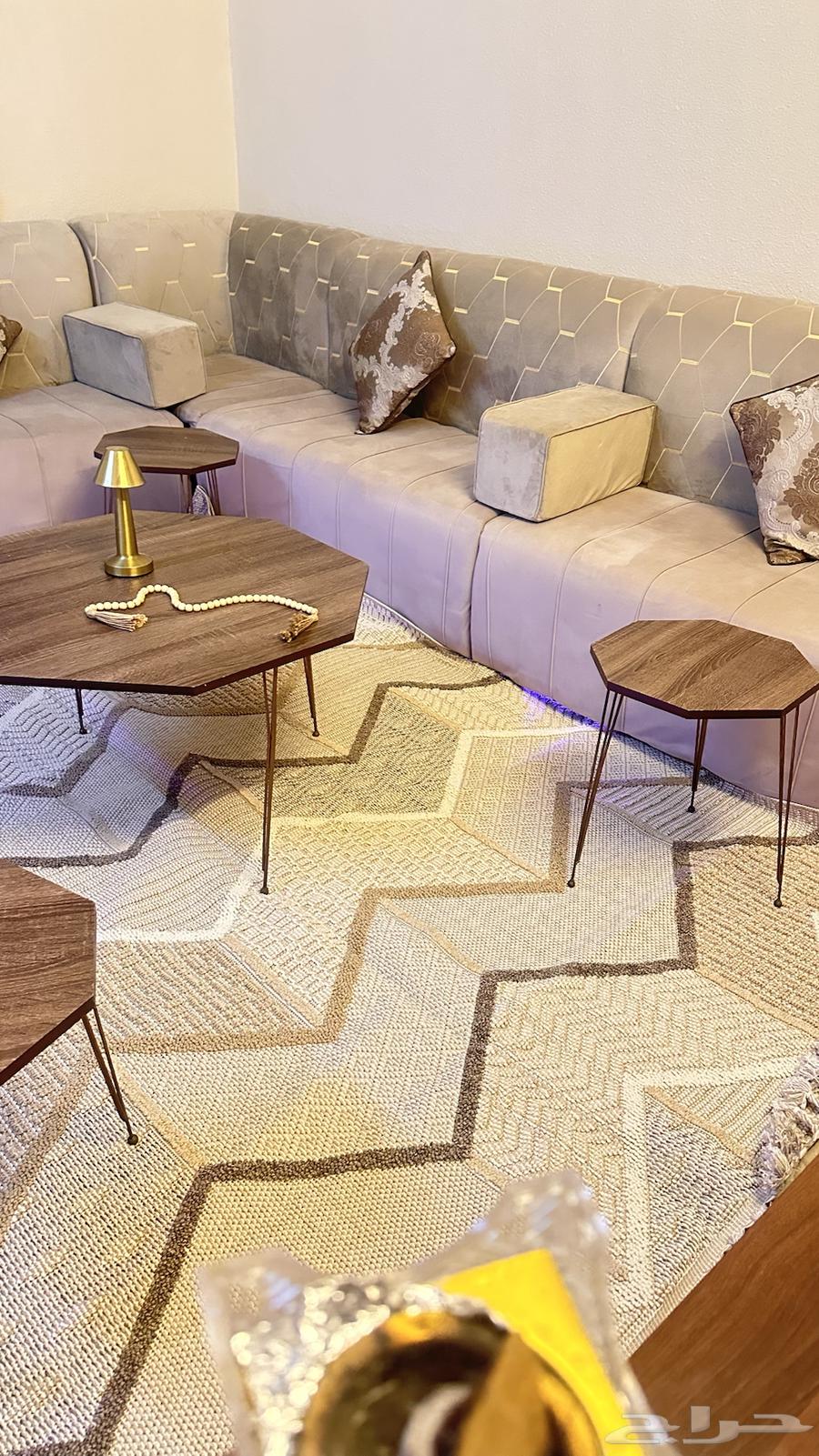 Gray connected sofa with tables64576604304386110