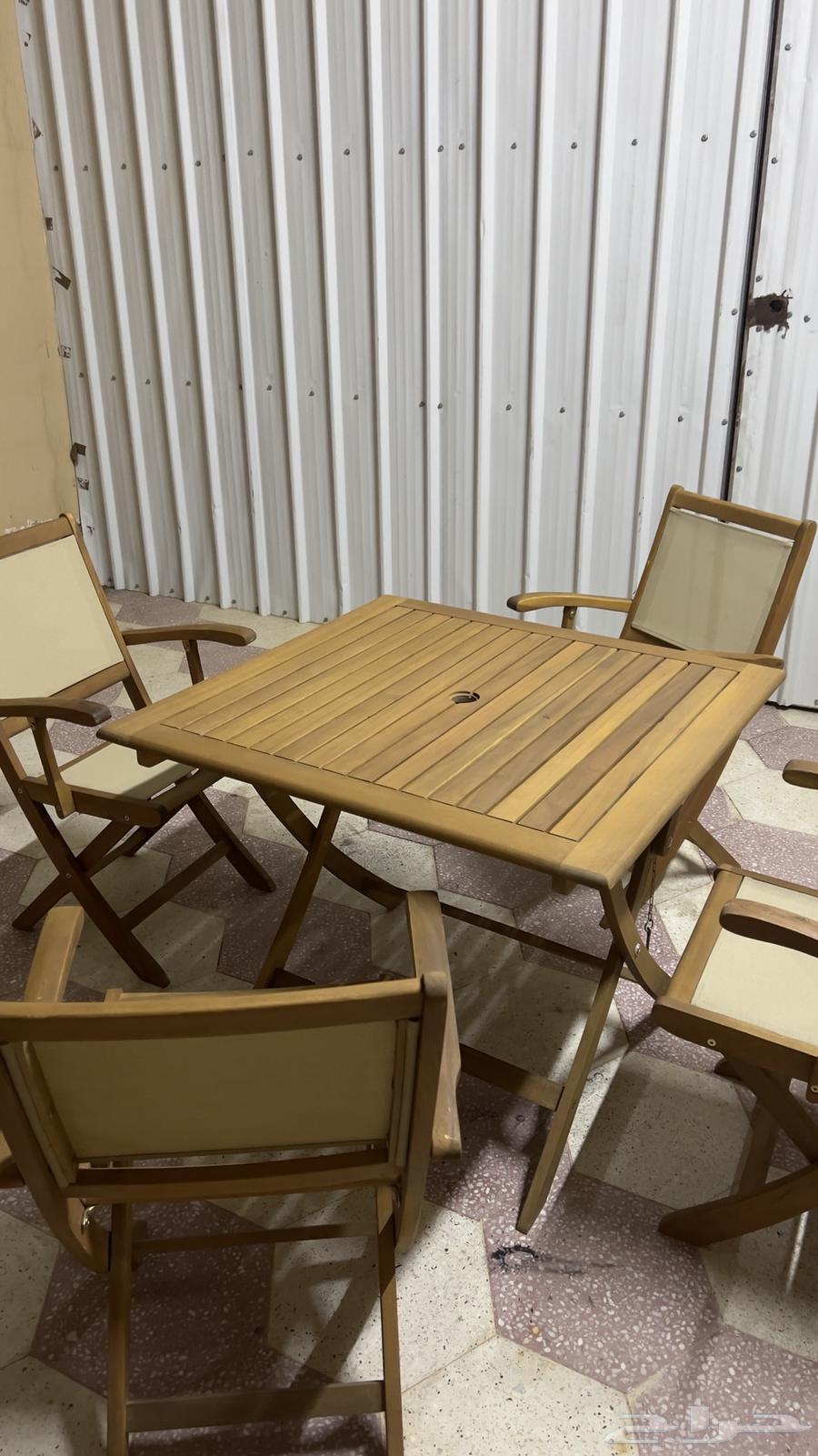 جلسة خارجية64589585815939110