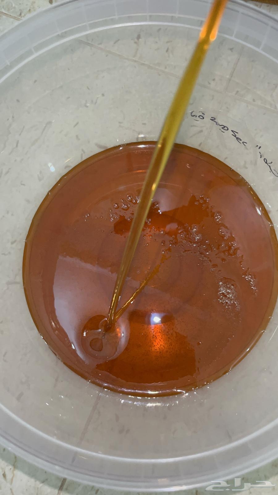 Premium date syrup with honey and sugar64594442629377110