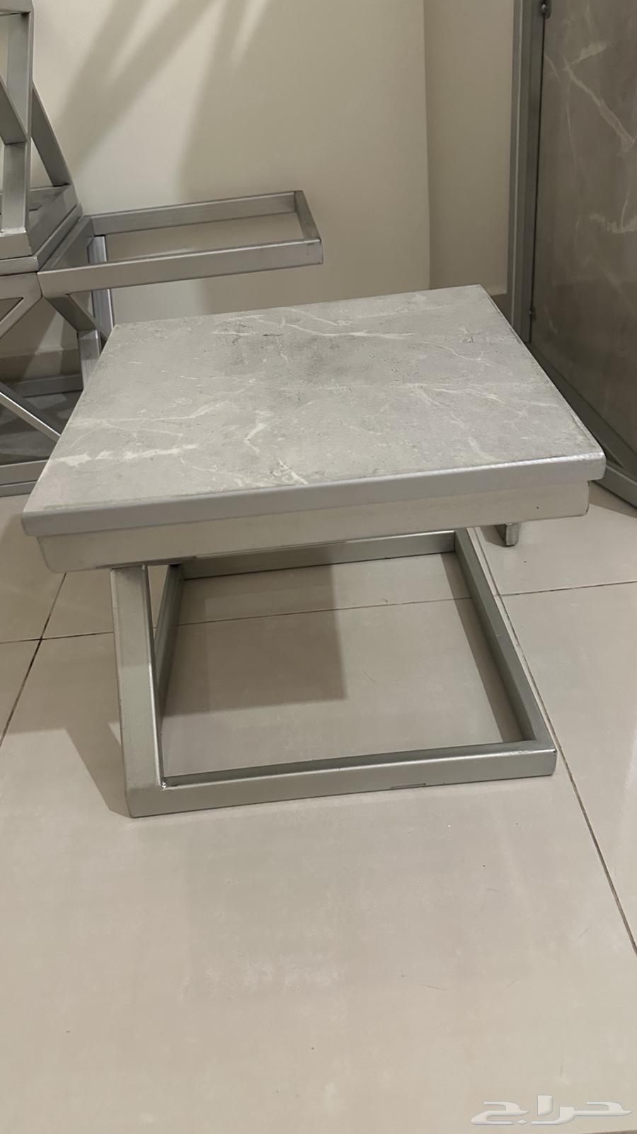 طاولة ارضية لون رمادي64596116602625113
