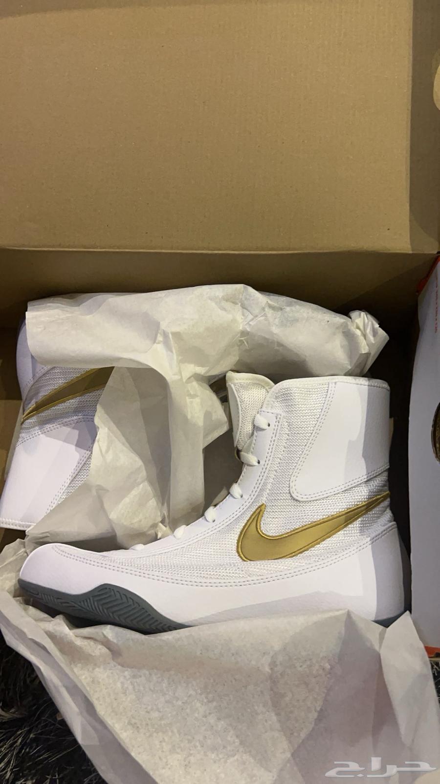 nike machomi boxing shoes size 6.5 39.5 جزمة ملاكمه64592432637699110