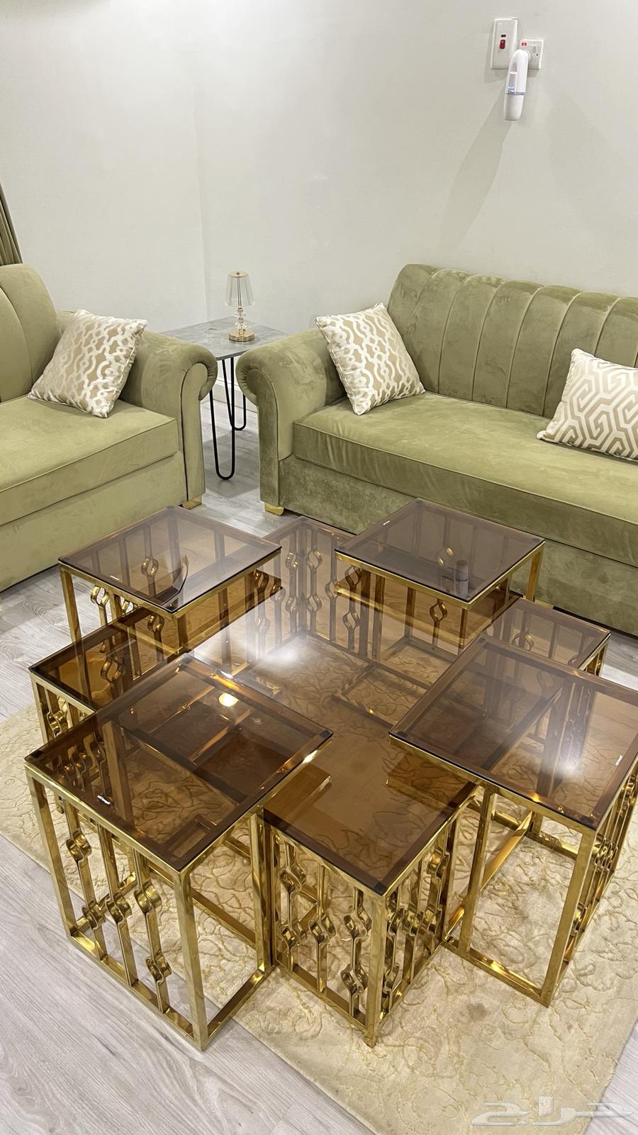 طاوله قزاز جديده64593826977537111