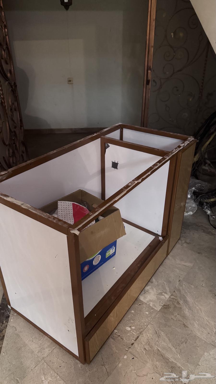 دولاب مطبخ نظيف64594247068417110