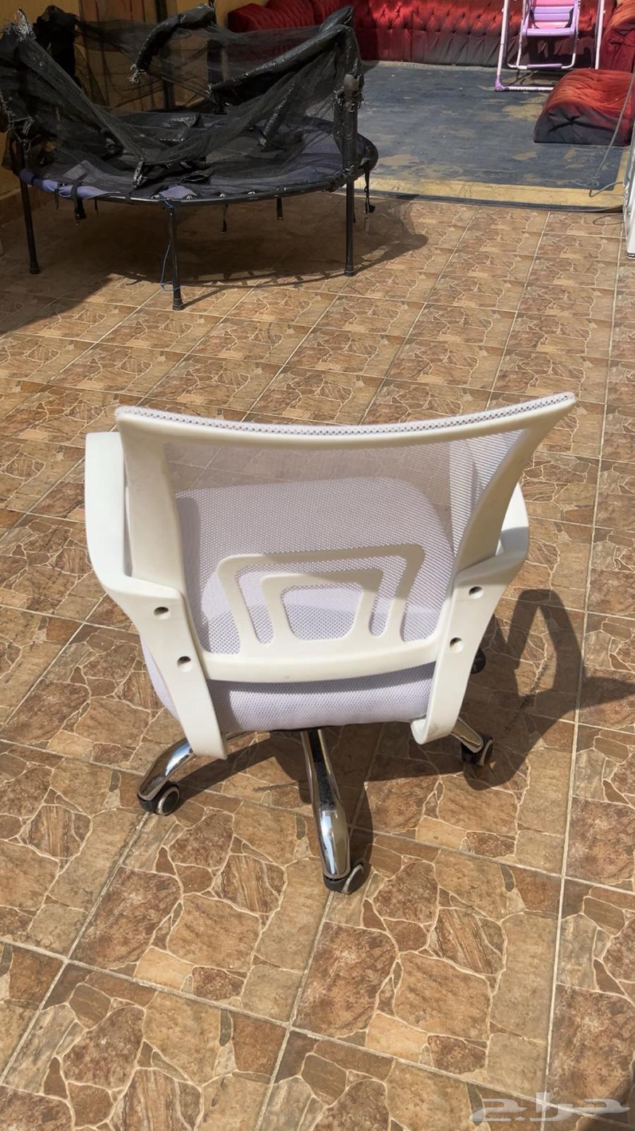 كرسي استعمال 8 شهور الظهريه مكسوره64590507738113111