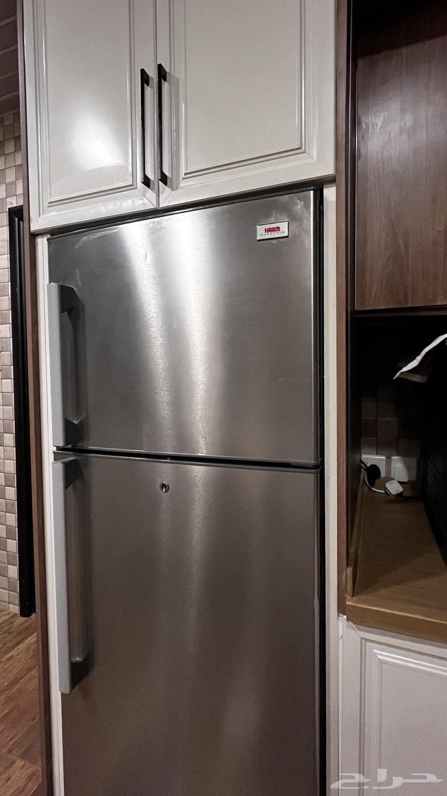 ثلاجه بحاله ممتازه وجودة عاليه تعمل بكفاءة وسعر مناسب64588619574658112