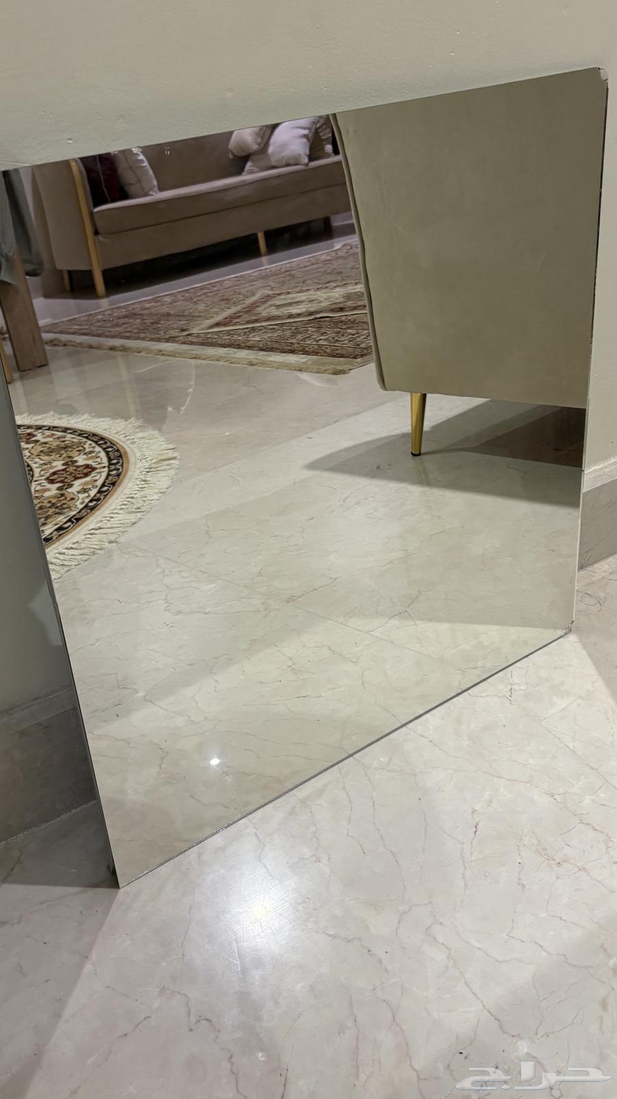 Mirrors64596203766403110