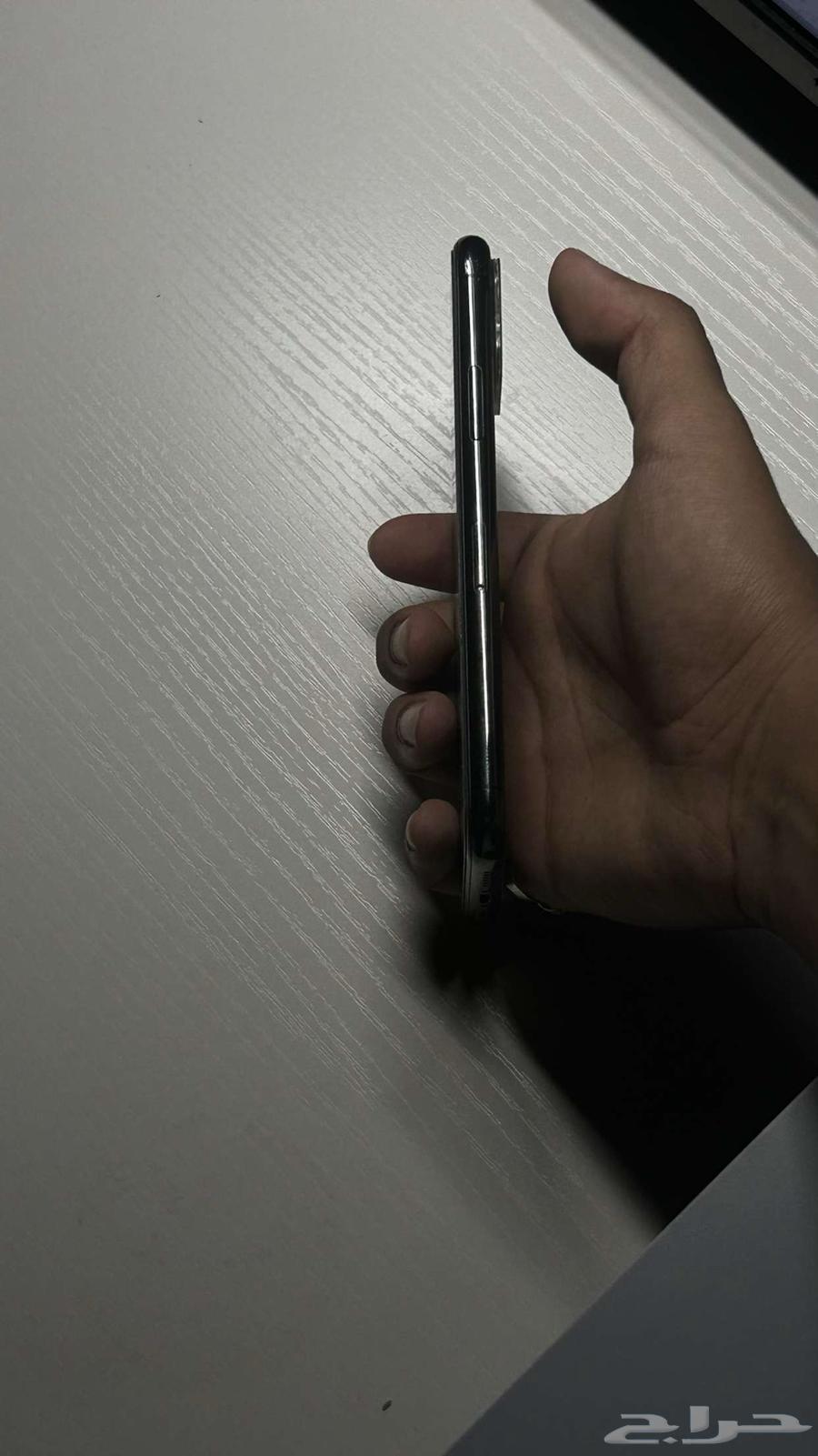 ايفون 11 برو للبيع64592347421699113