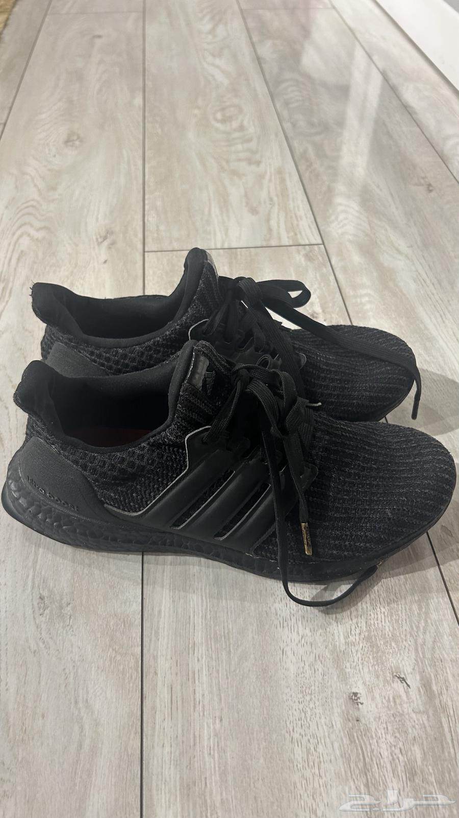 Adidas shoe used with insole64588420858371110