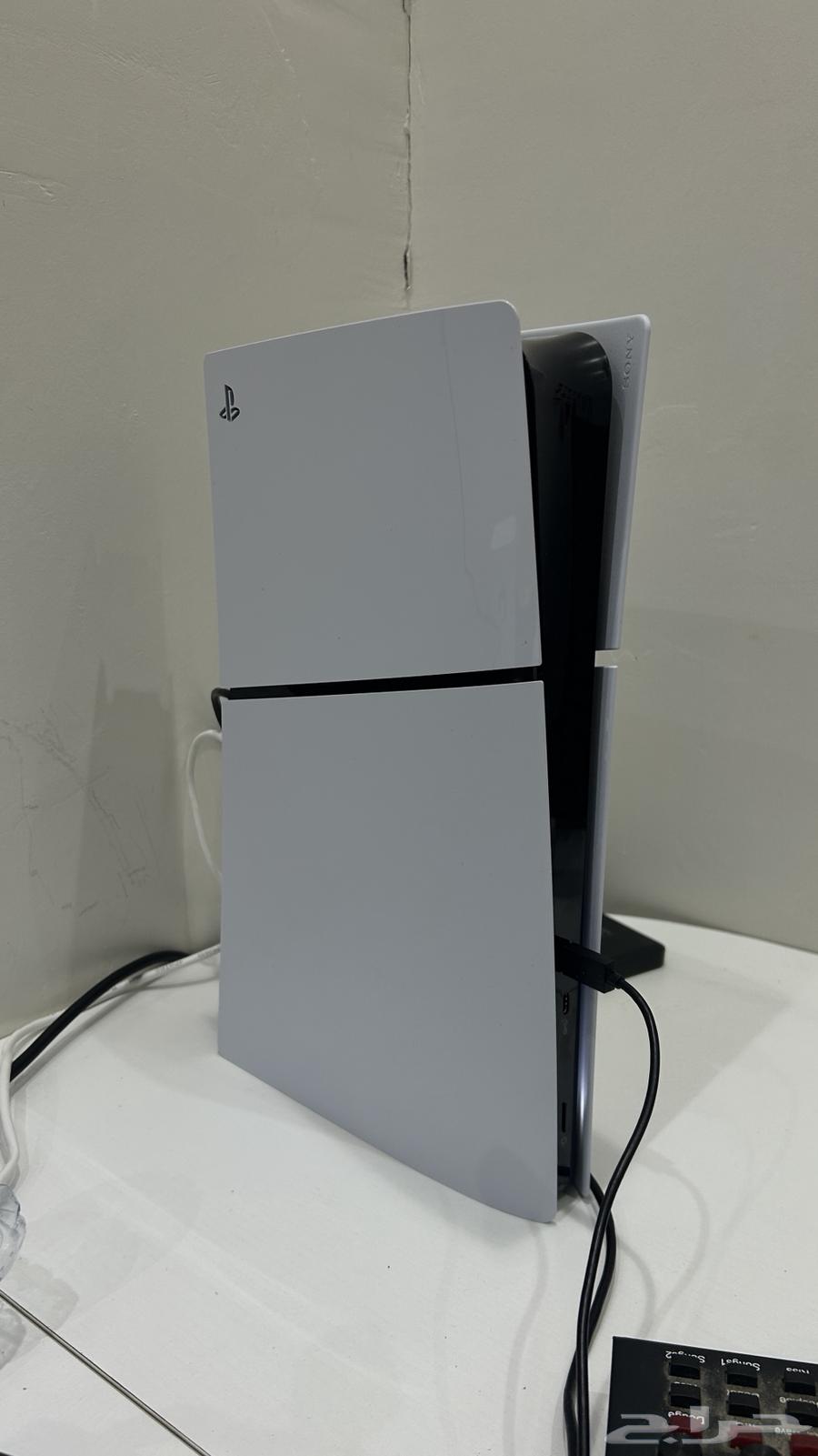 سوني فايف سلم ون تيرا بدون مدخل شريط جديدد64589657677442110