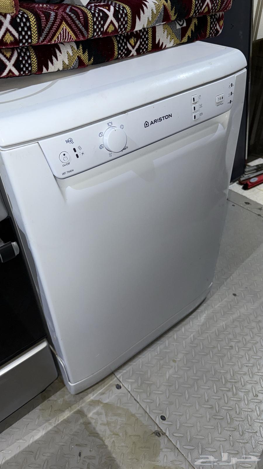 للبيع غساله مواعين شبه جديده64594688734466110