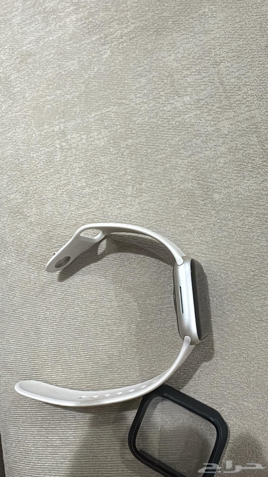 ساعة ابل الاصليه64594100110979112