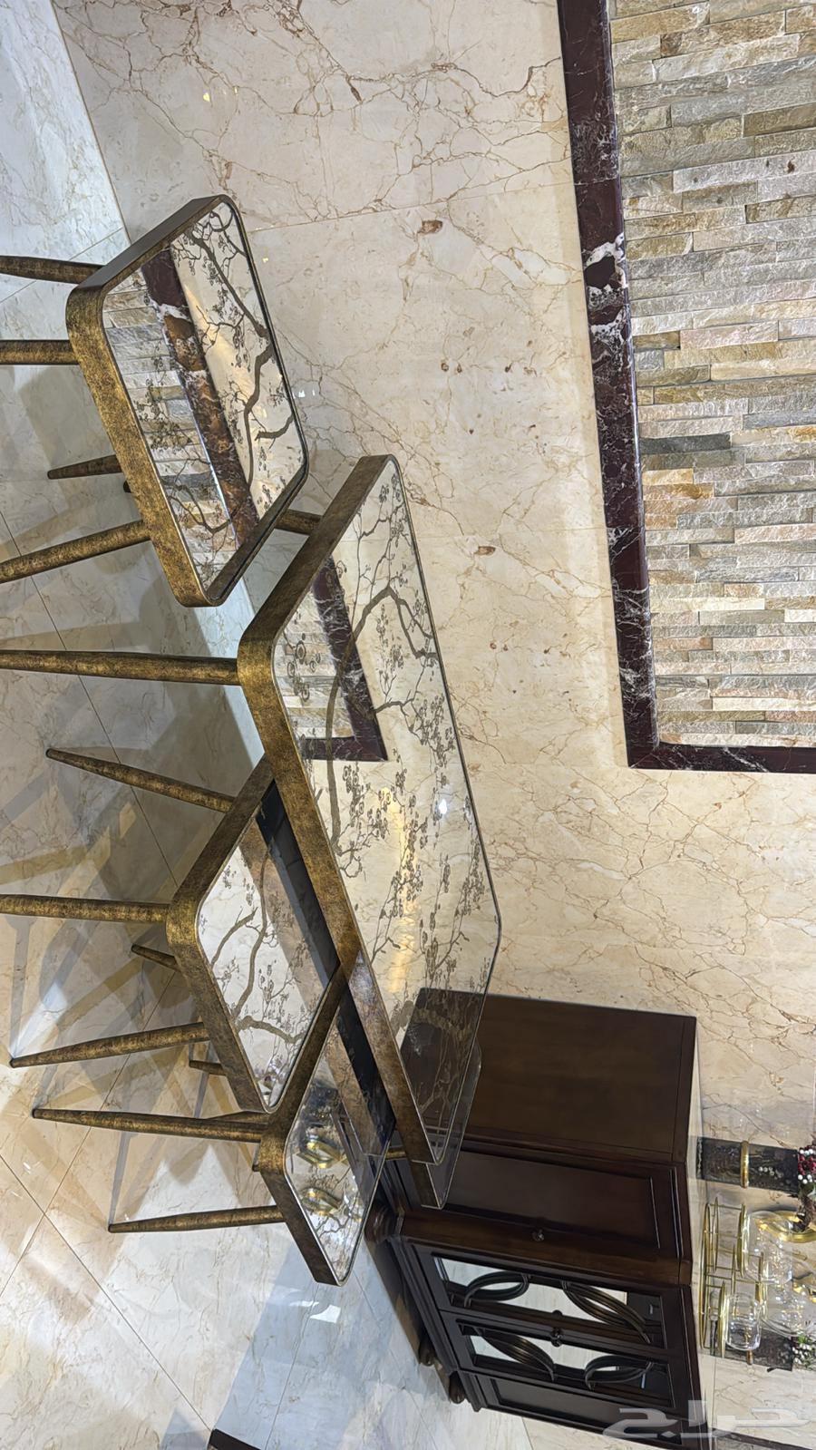 الشراء ب1000 البيع ب50064594935531267110