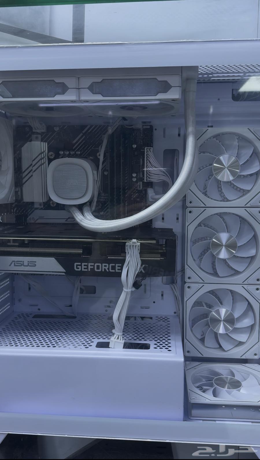 pc بيسي قيمنق للبيع مستخدم وجديد64590347432579113