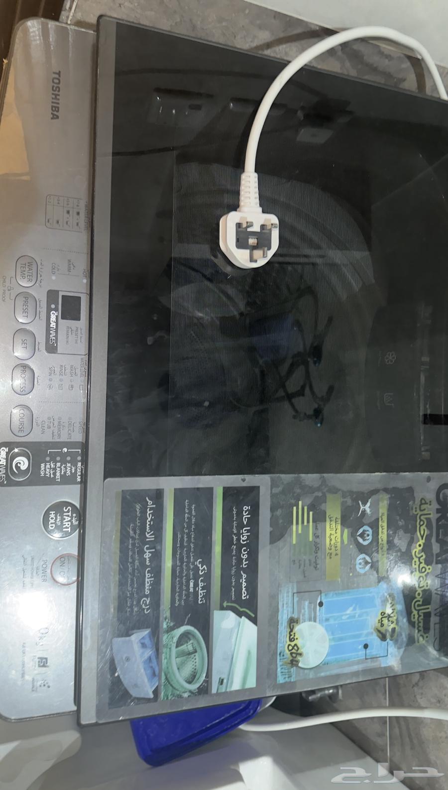 غسالة اتوماتيك من شركة توشيبا ( TOSHIBA ) مستعملة للبيع64592902269313112