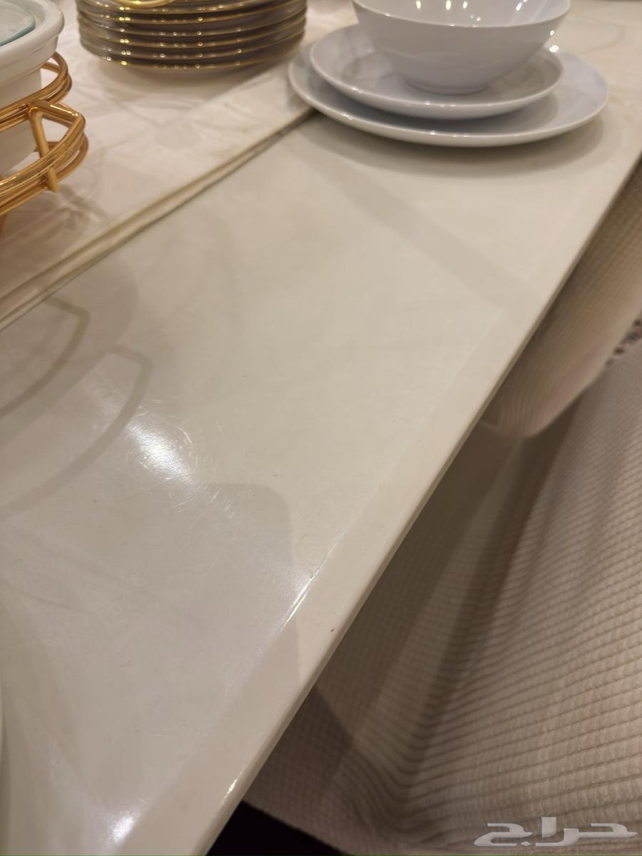 طاولة طعام 6 أشخاص مع الكراسي نظيفة استخدام خفيف جدا64595304570369110