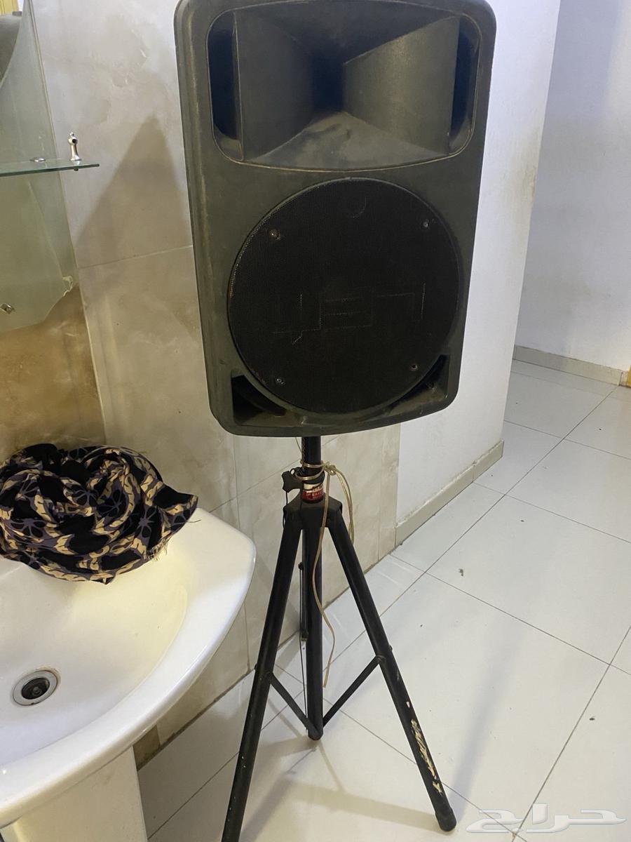 المكسر والسماعات كلها للبيع64592564833538110