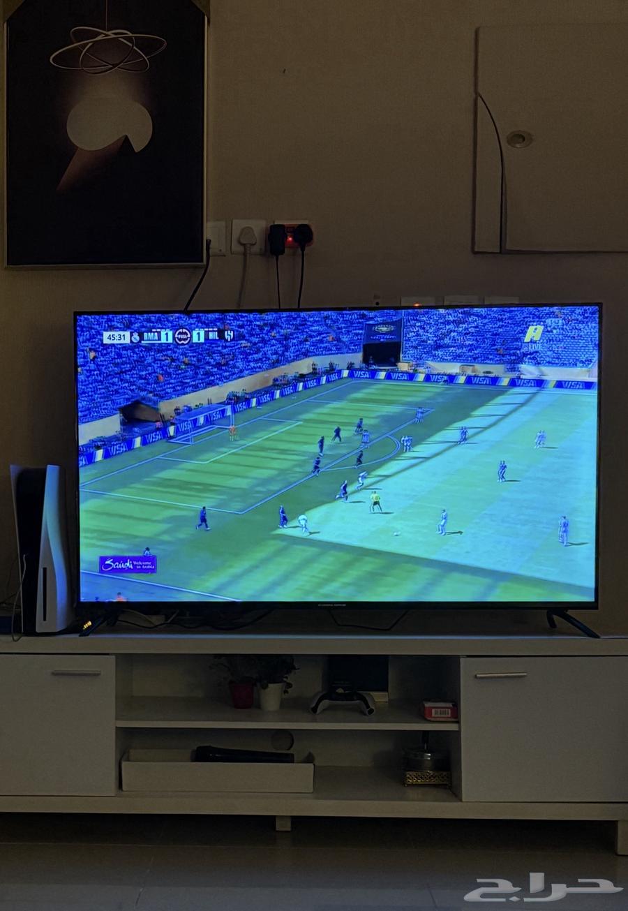 شاشة 65 بوصه مستعمله ونظيفه وفيها جميع التطبيقات64589228783234110