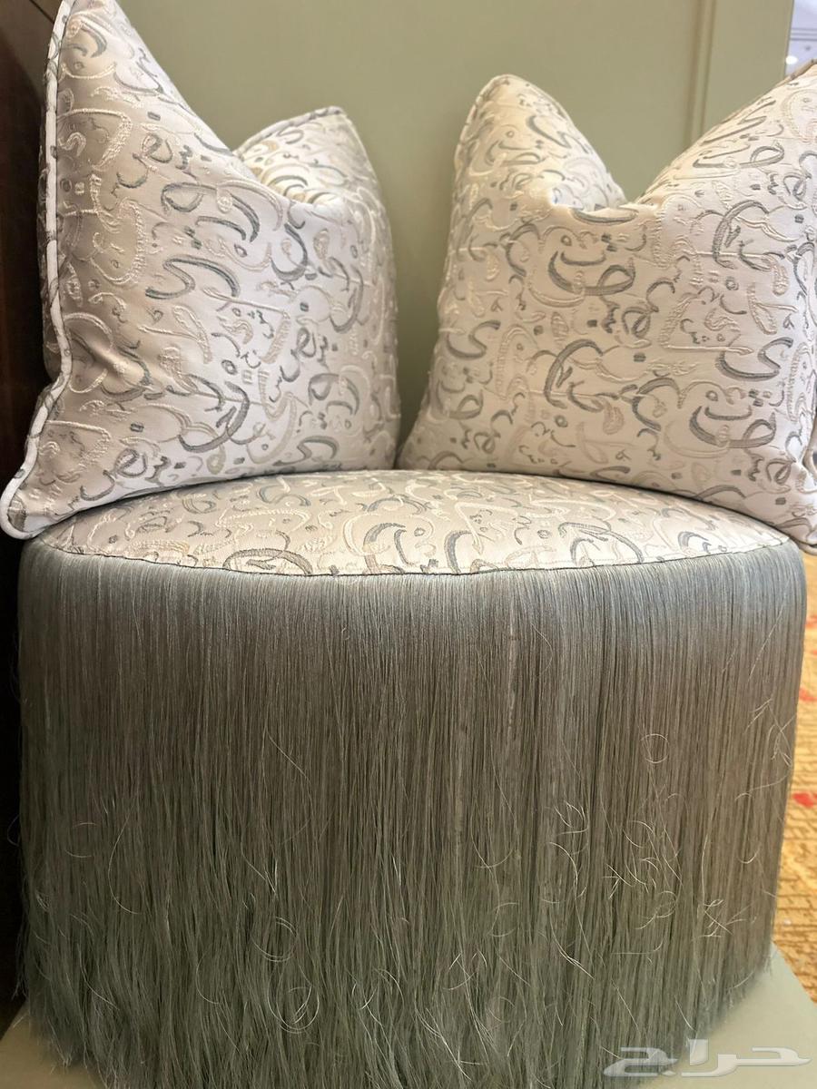 New and unique side tables at an excellent price64593399100931112