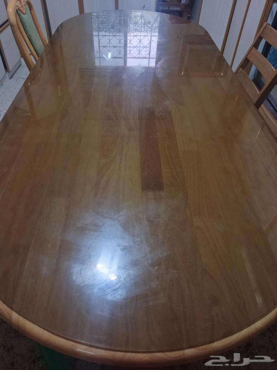 طاوله عائليه مع 8 كراسي بيع مستعجل64592480812291112