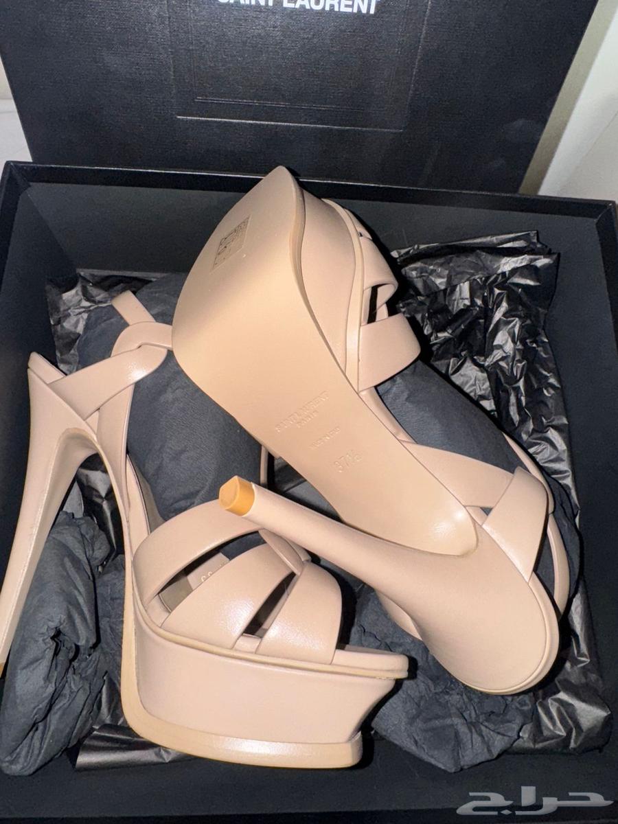 كعب سان لوران بيج64590983770498113