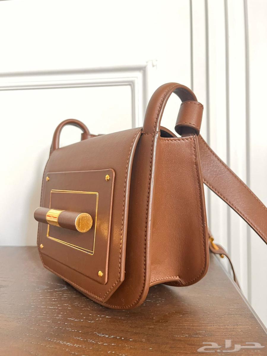 شنطه tomford سعر الشراء 4000 سعر البيع 100064594552871425110