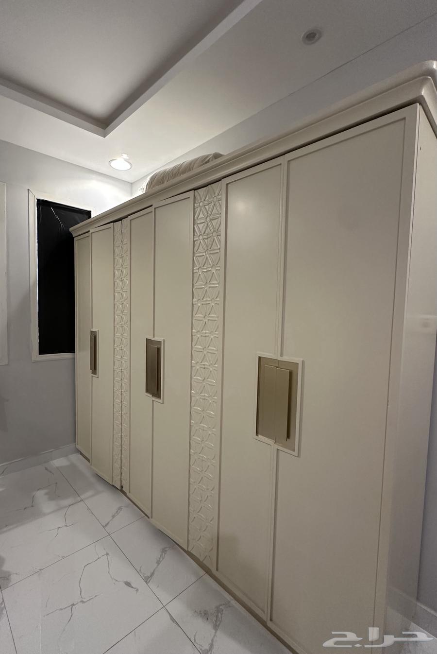 دولاب ملابس وتسريحة64588955530753110