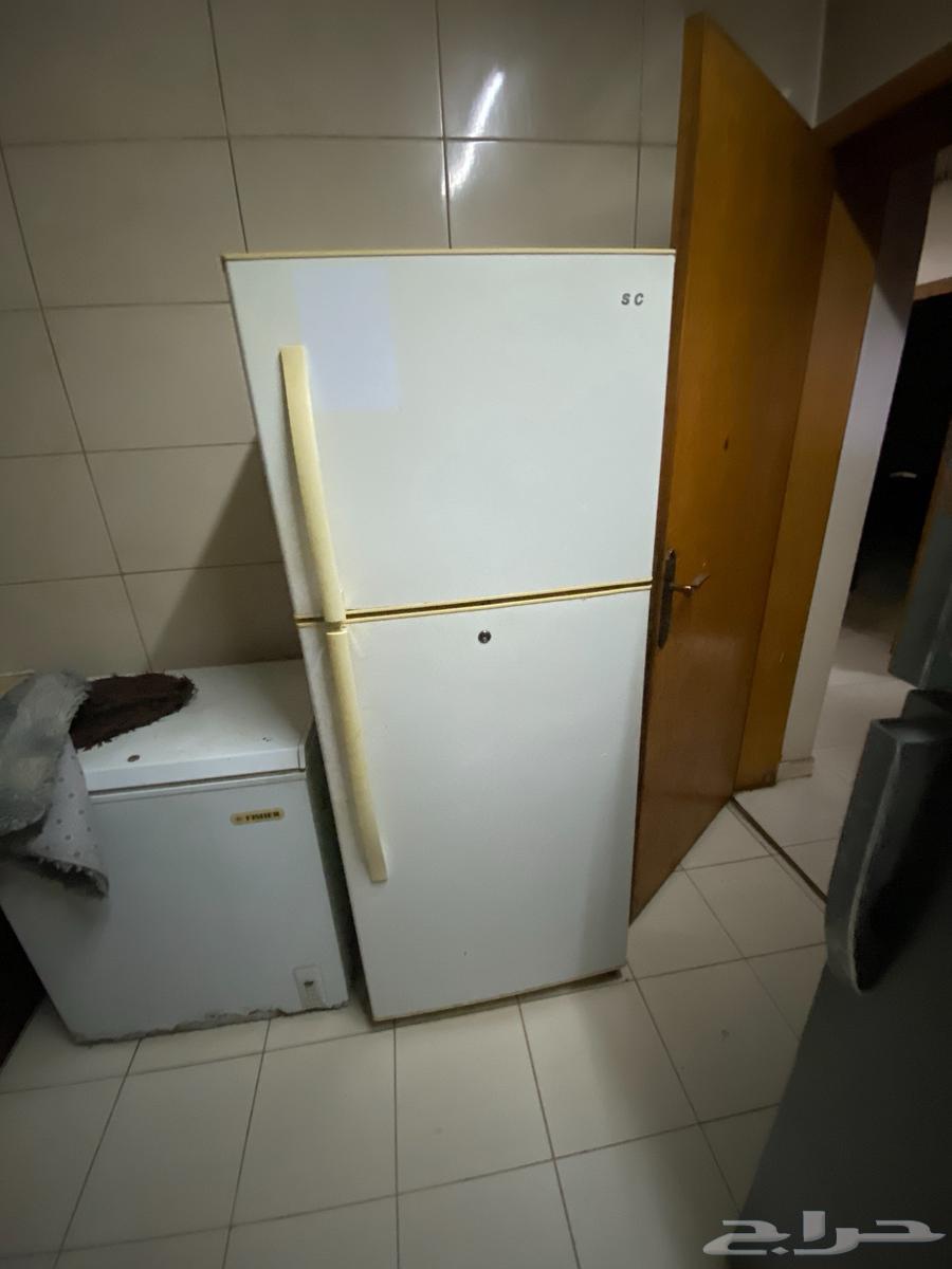 Hello, I have a used refrigerator for sale, but it's very clean and urgent64593888425986112