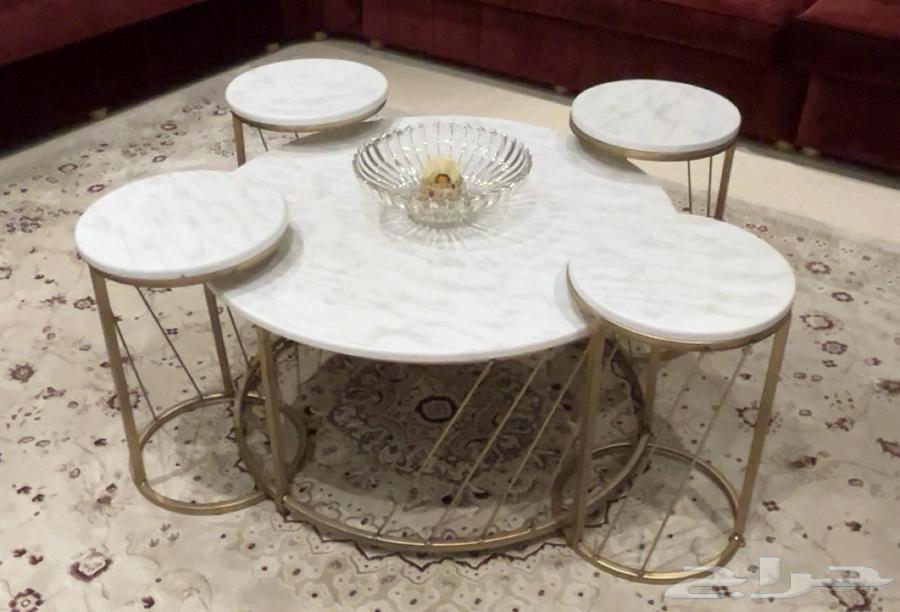 3 tables64588248620674111