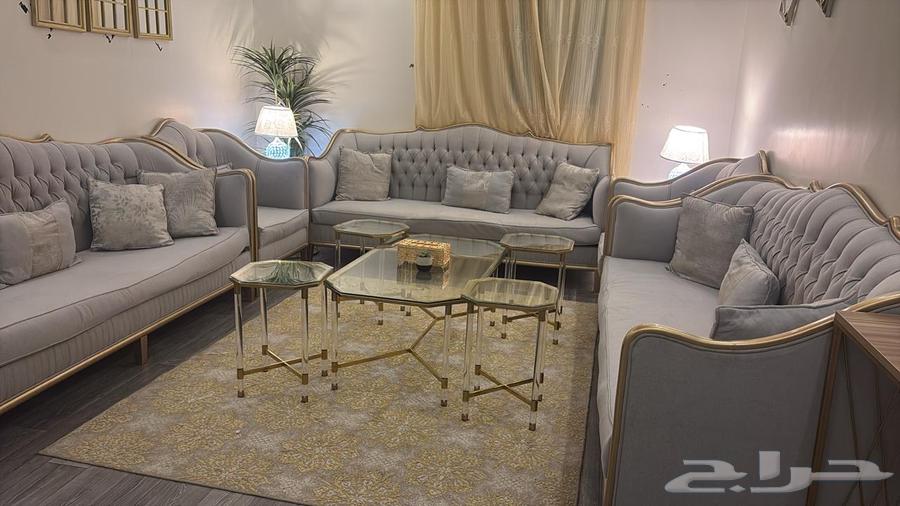 Clean sofa for sale with table, no negotiation with Saeed64588918350210110