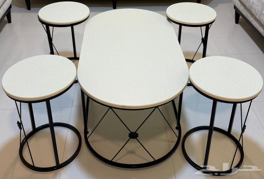 طاولة للبيع64591068753027110