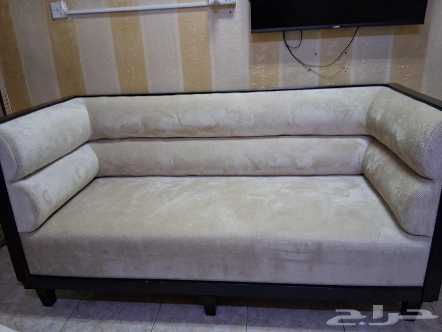 مجلس مشب مع فرشته وقطعه كنب جديده لم تستخدم64591936885633110