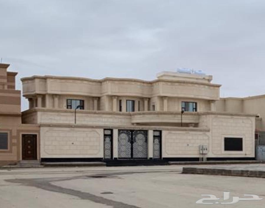 للبيع بيت حجر حر بناء شخصي حي النهضة حفر الباطن64594911374339111